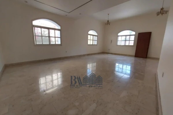 Commercial Villa For Rent in Jumeirah 1