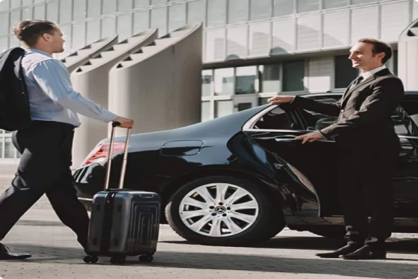 Limousine for Dubai Airport Transfers