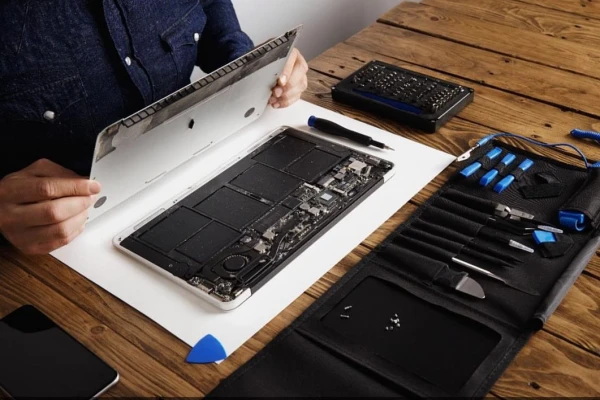 Repairing iPhone, iMac, MacBook