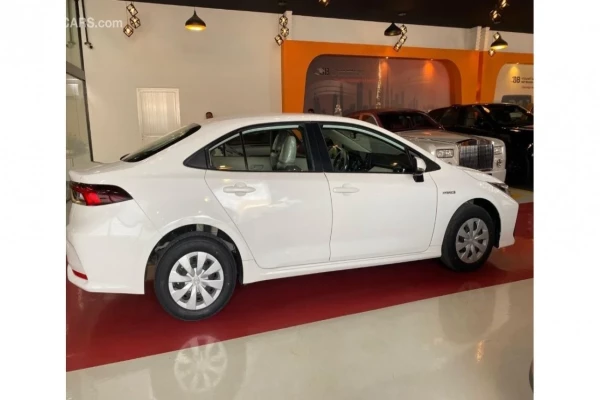 Toyota Corolla HYBRID - 2021 | GCC | Low Mileage | Sedan | 1.8L