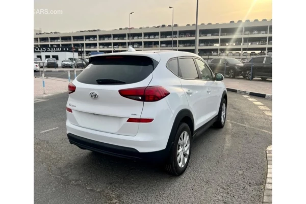 Hyundai Tucson 2.0L HYUNDAI TUCSON MID OPTION LEADER SEAT