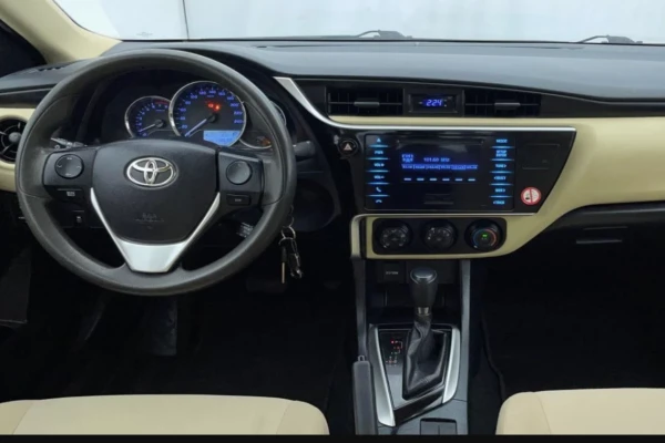 Toyota Corolla SE 1.6 | Zero Down Payment | Free Home Test Drive