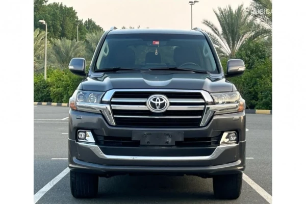 Toyota Land Cruiser GXR