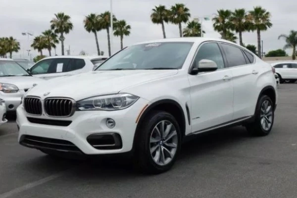 2015 BMW X6 xDrive50i